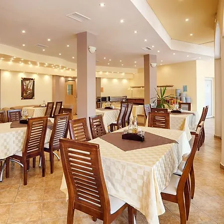 Aparthotel Prestige City 1 Aparthotel 3*